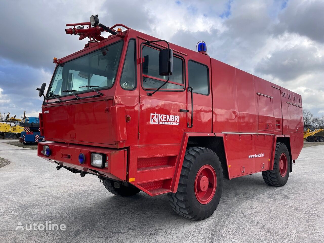 Kronenburg MAC 60-S Bluswagen airport fire truck