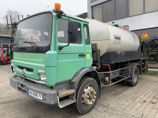 Renault bitumen truck