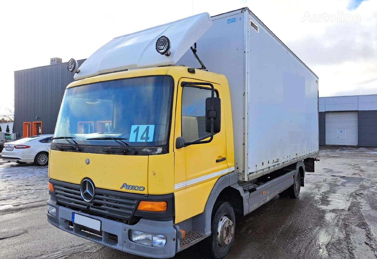 Mercedes-Benz 815 box truck