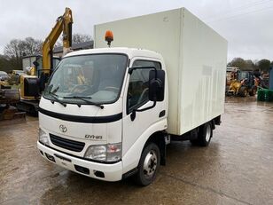 Toyota Dyna box truck