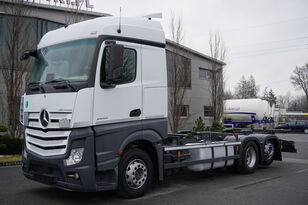 Mercedes-Benz Actros 2543 BDF 6×2 Standard chassis truck