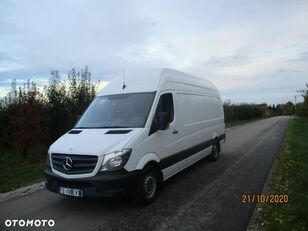 Mercedes-Benz SPRINTER closed box van