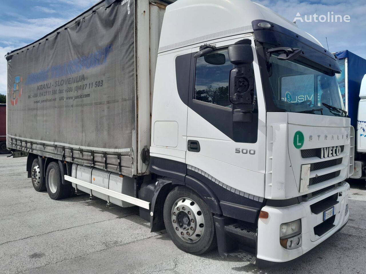 IVECO Stralis 500 curtainsider truck
