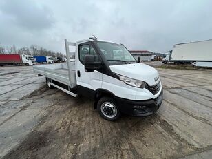 new IVECO 70C18H/P Full LED flatbed truck