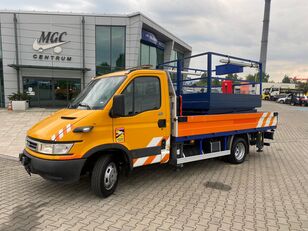 IVECO Daily 50C17 , 6 person platform, works really great. flatbed truck