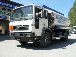 Volvo FL19 M25 fuel truck