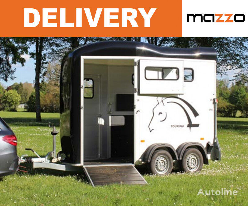 new Cheval Liberté Touring One + front gate horse trailer