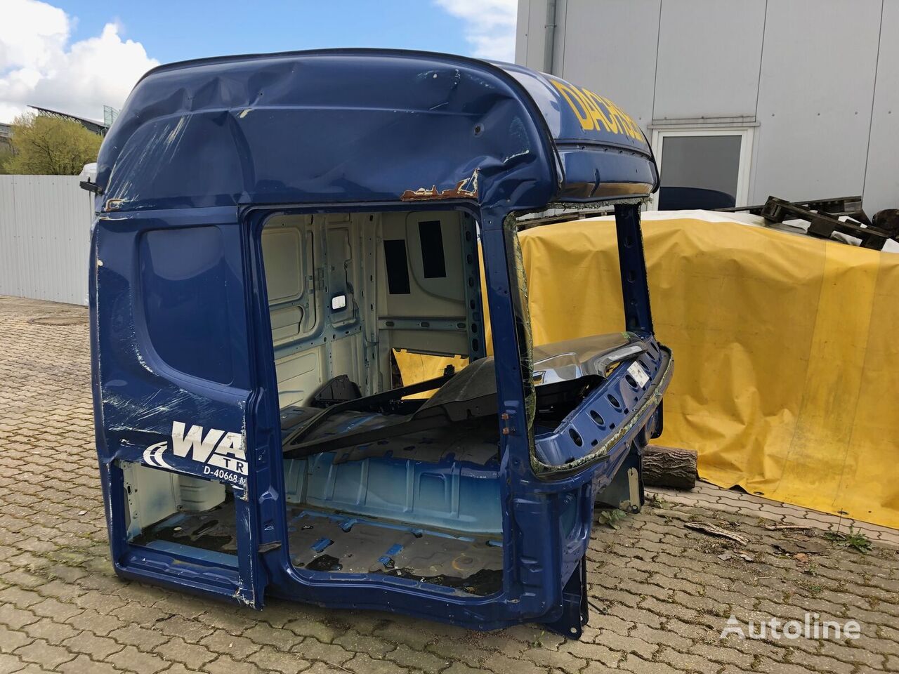 damaged cabin for Scania truck tractor