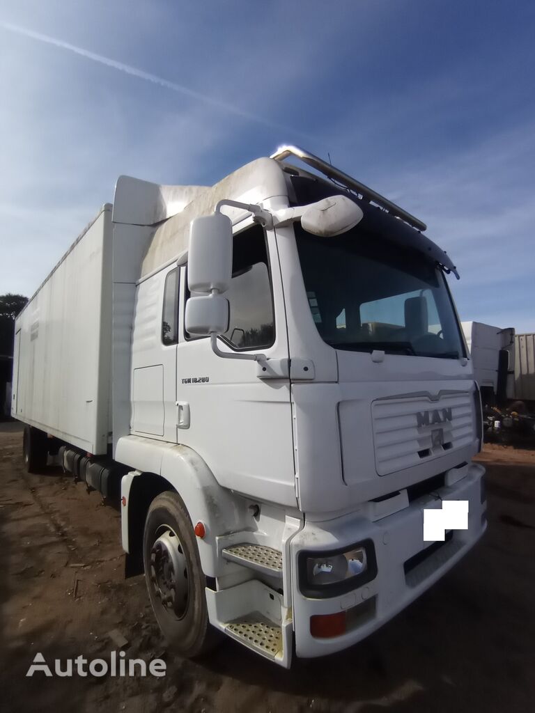 MAN TGM 18.280 cabin for truck tractor