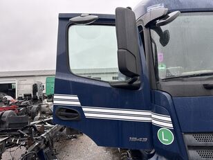 right side low-roof cab doors for Mercedes-Benz Actros truck tractor