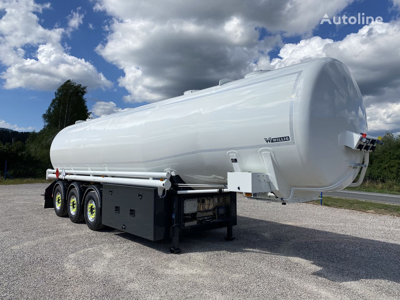 new Willig 3TSA fuel tank semi-trailer